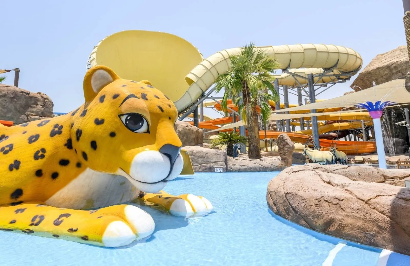 Hilton Salwa Beach Resort & Villas 5*