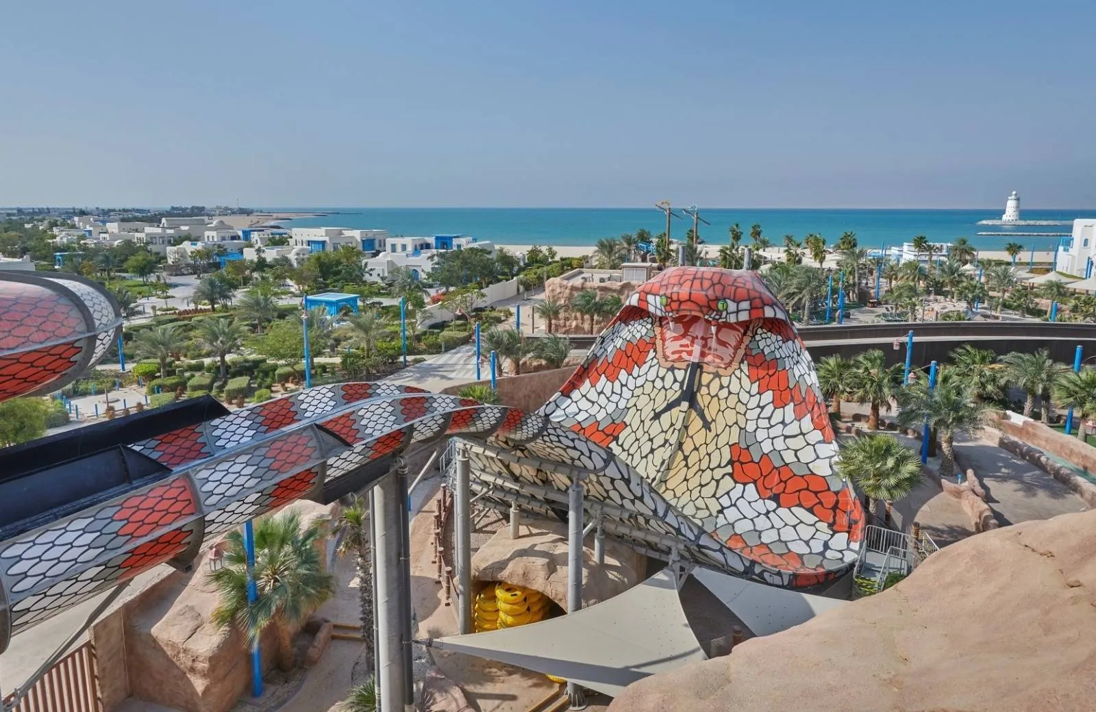 Hilton Salwa Beach Resort & Villas 5*