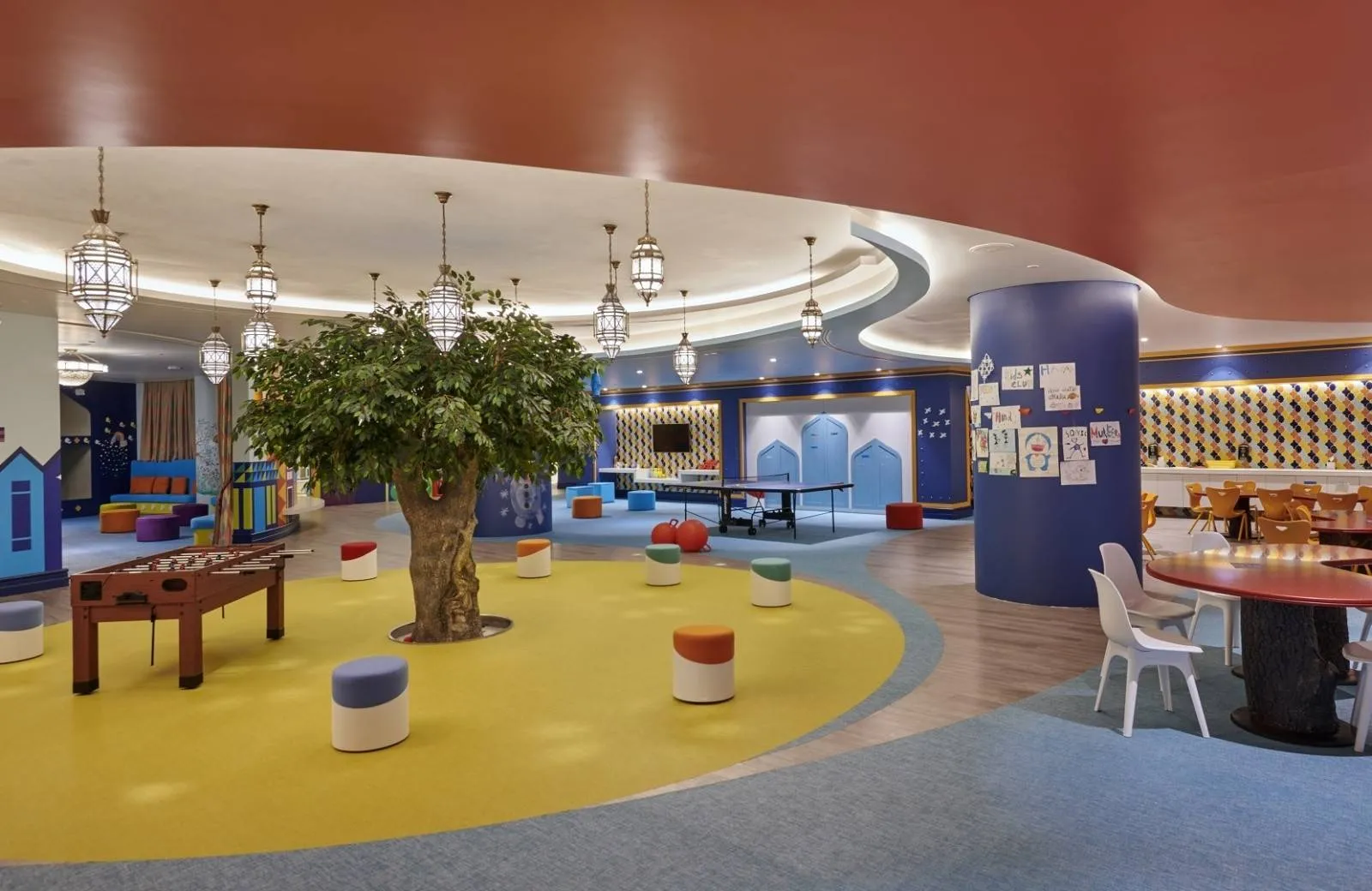 Hilton Salwa Beach Resort & Villas 5*