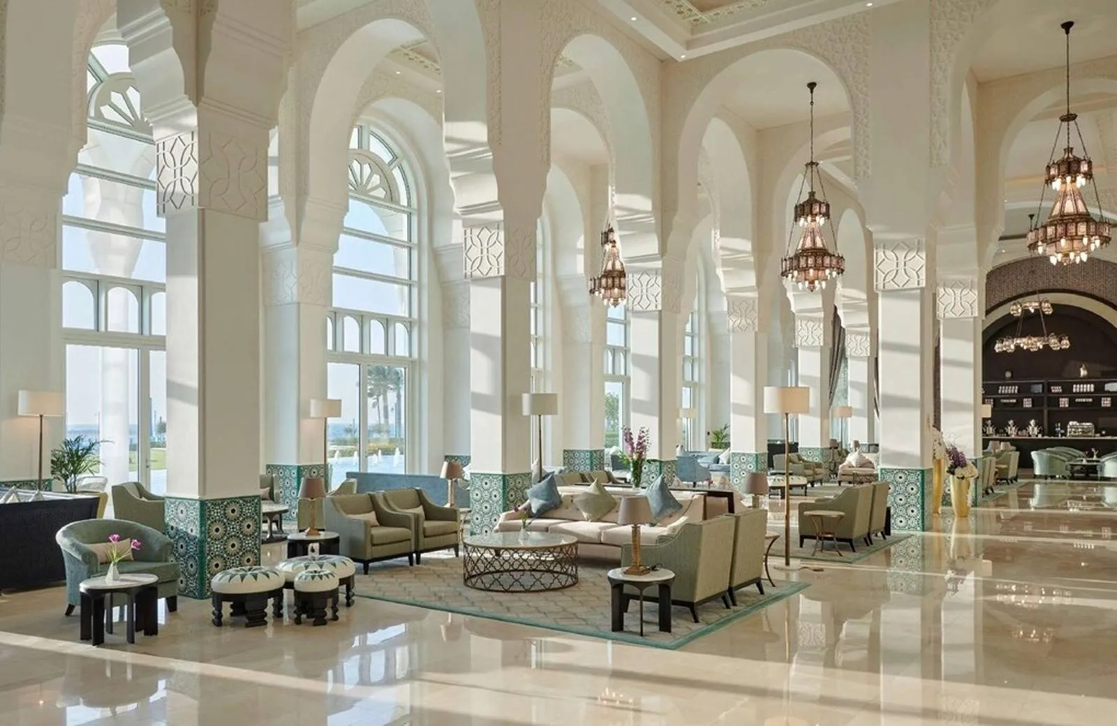 Hilton Salwa Beach Resort & Villas 5*