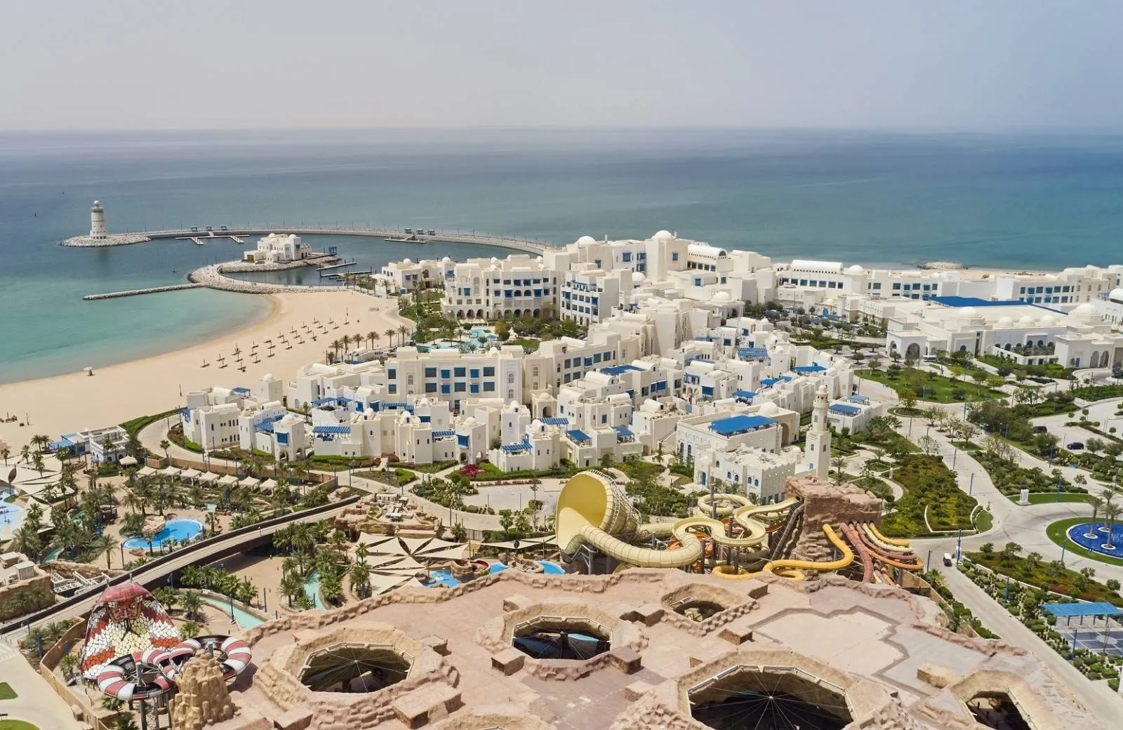 Hilton Salwa Beach Resort & Villas 5*