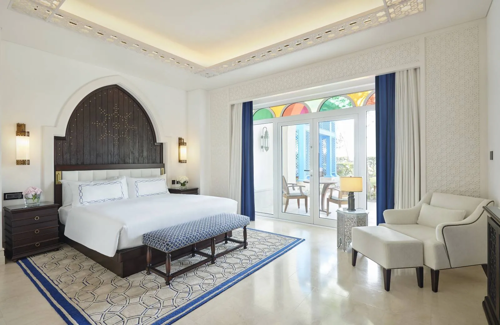 Hilton Salwa Beach Resort & Villas 5*