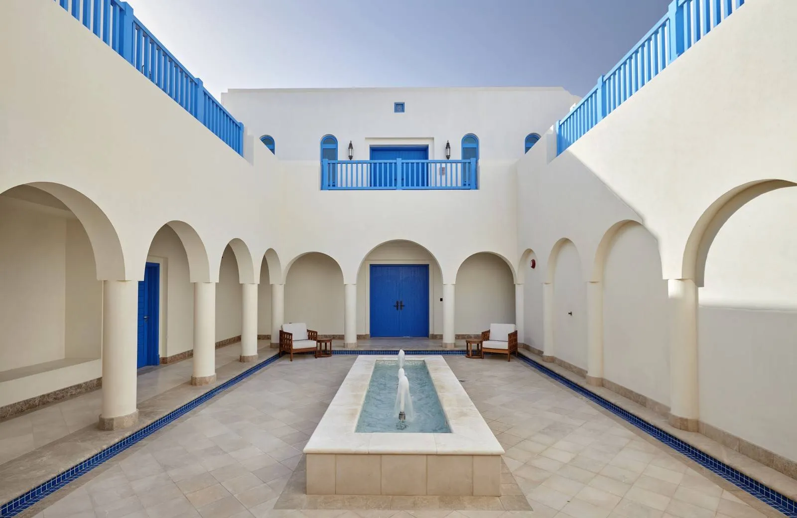 Hilton Salwa Beach Resort & Villas 5*