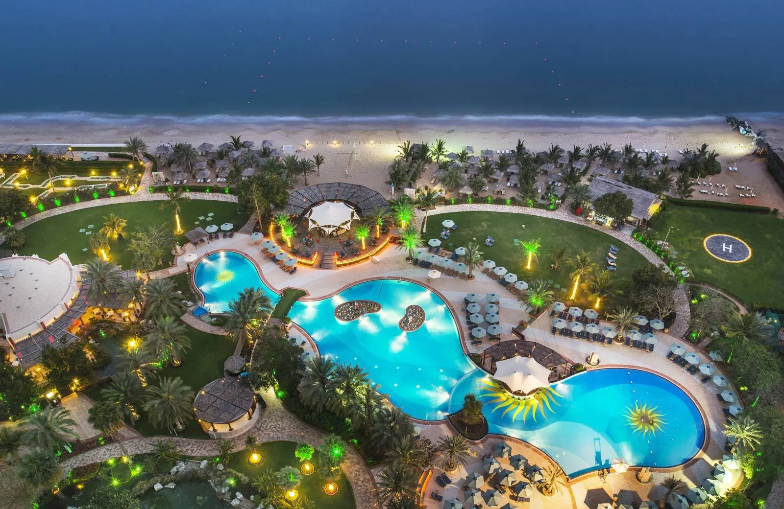 Le Meridien Al Aqah Beach Resort 5*