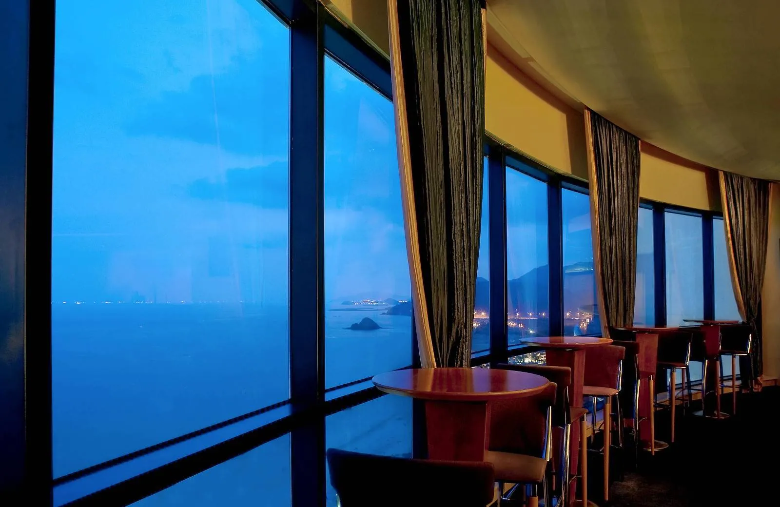 Le Meridien Al Aqah Beach Resort 5*