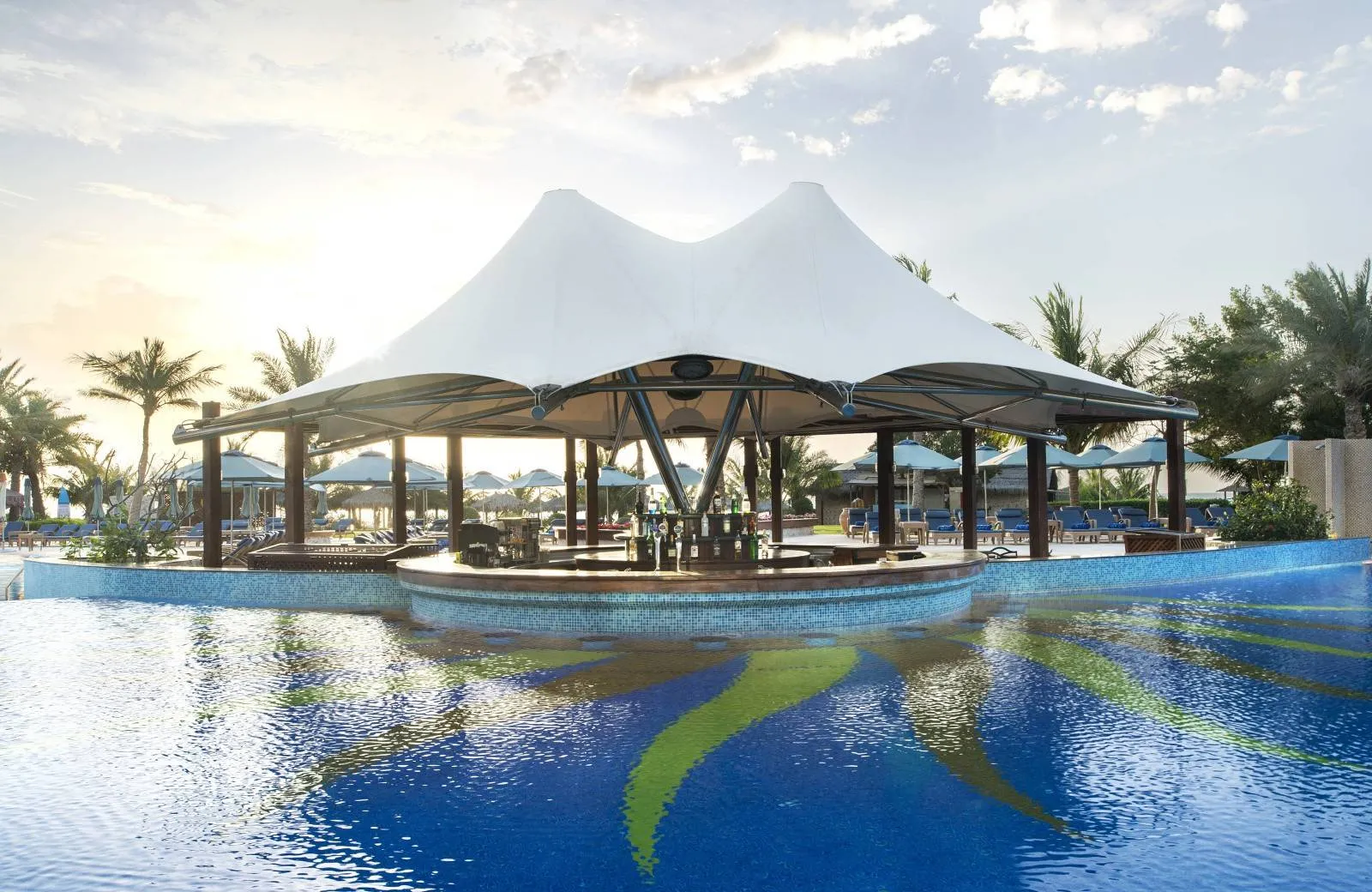 Le Meridien Al Aqah Beach Resort 5*