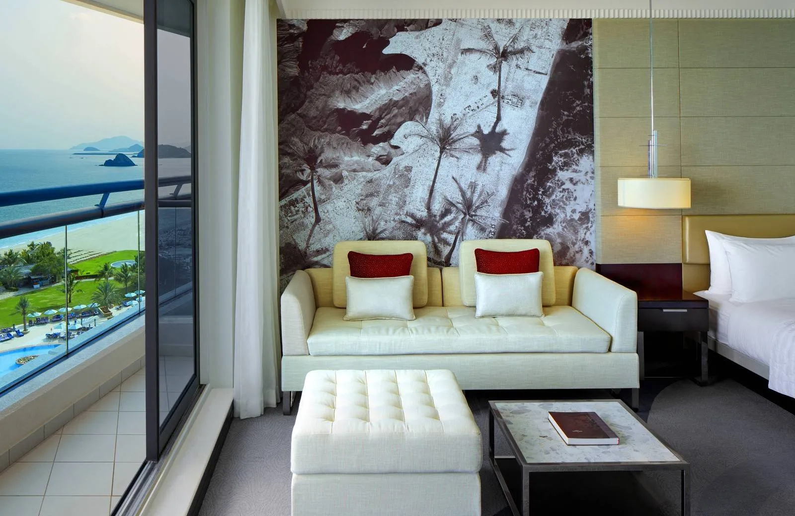 Le Meridien Al Aqah Beach Resort 5*