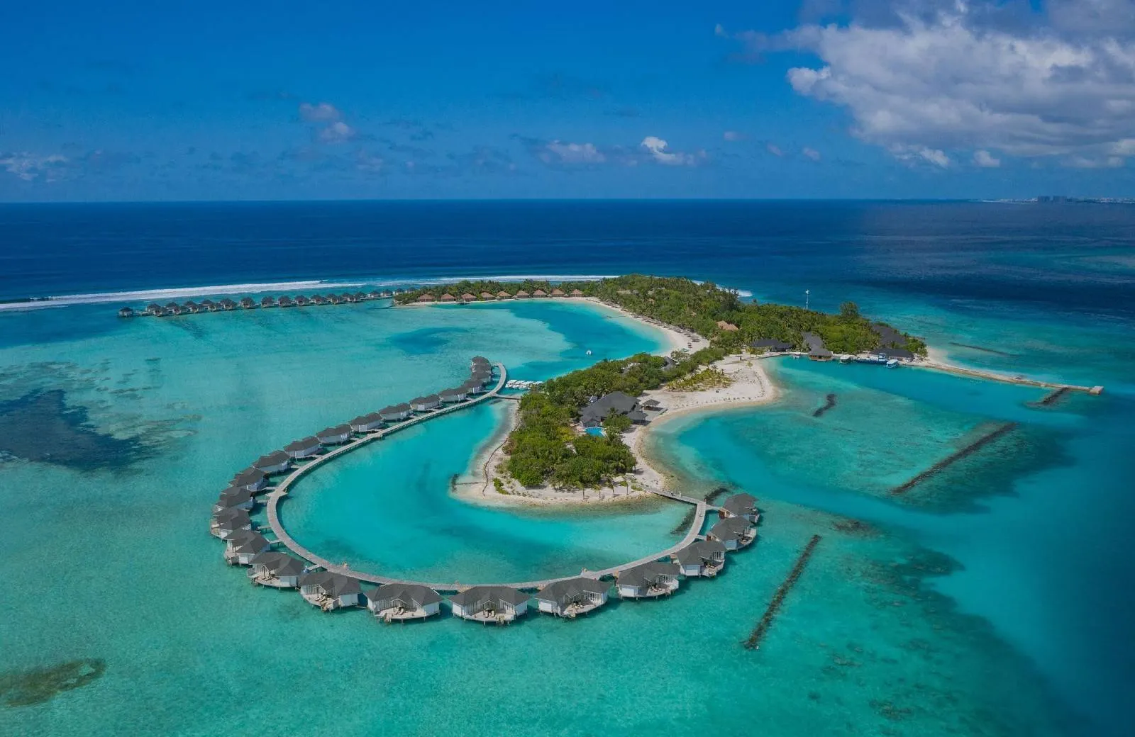 Cinnamon Dhonveli Maldives 4*