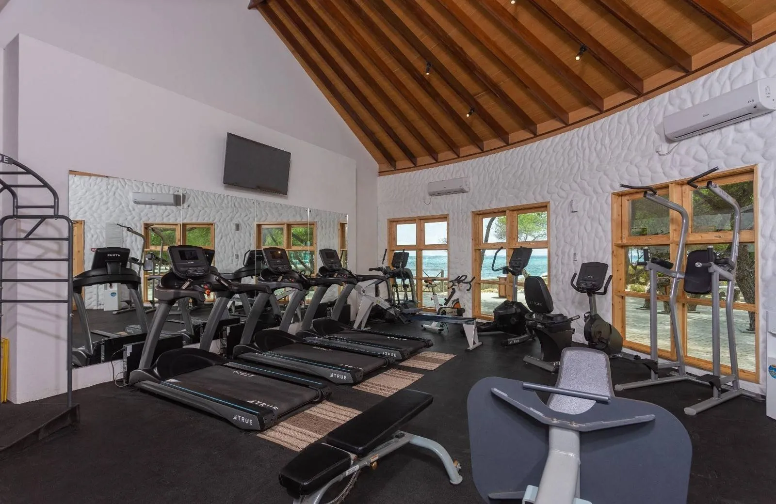 Cinnamon Dhonveli Maldives 4*