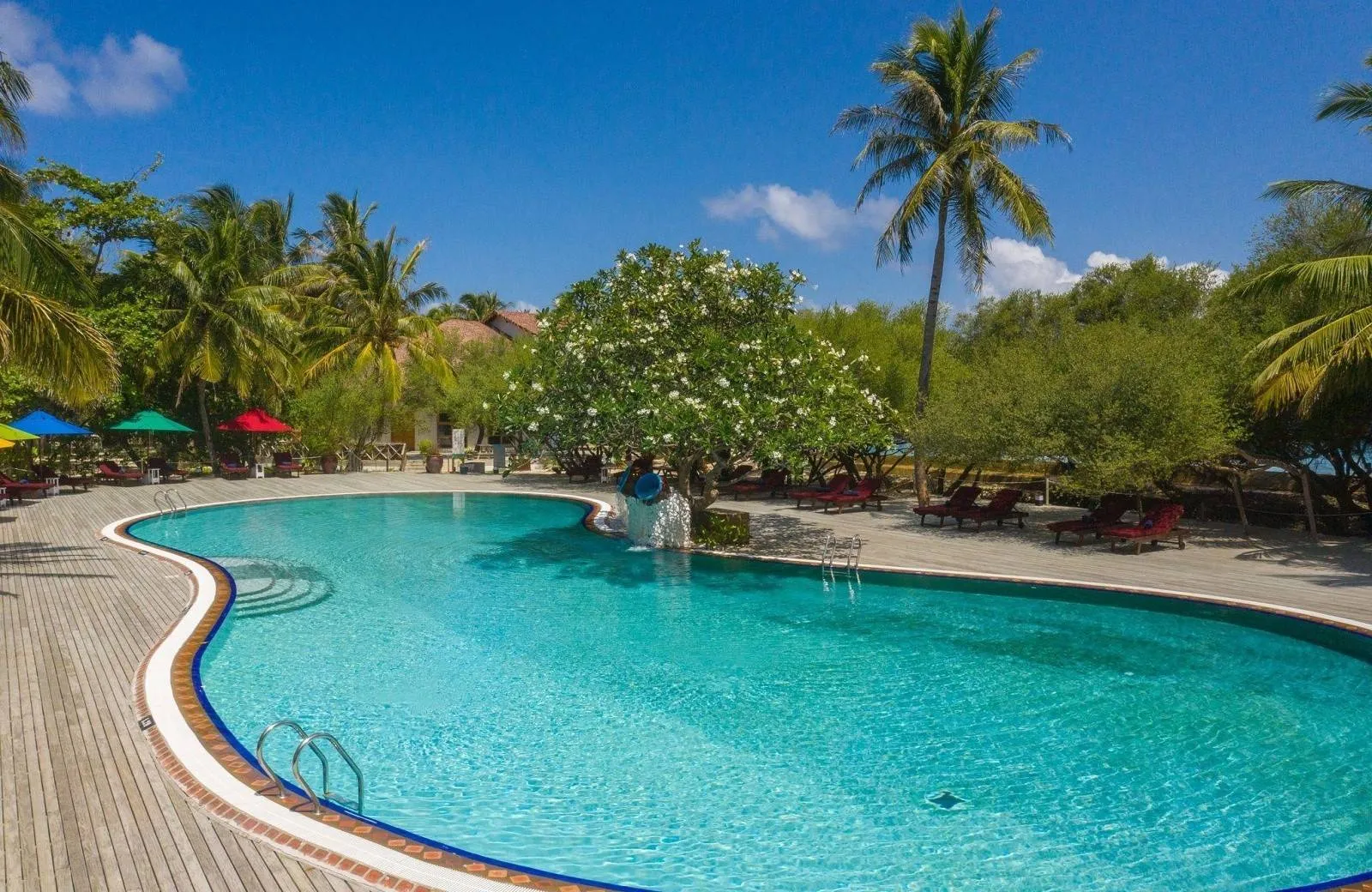 Cinnamon Dhonveli Maldives 4*