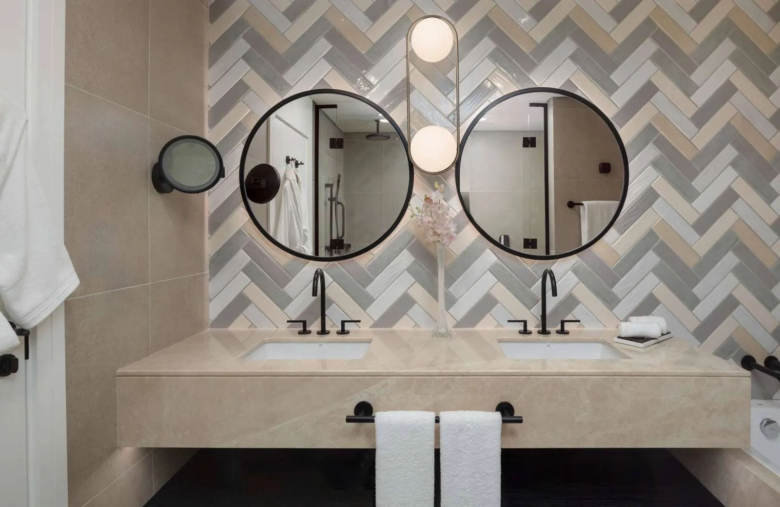 Sofitel Al Hamra Beach Resort 5*