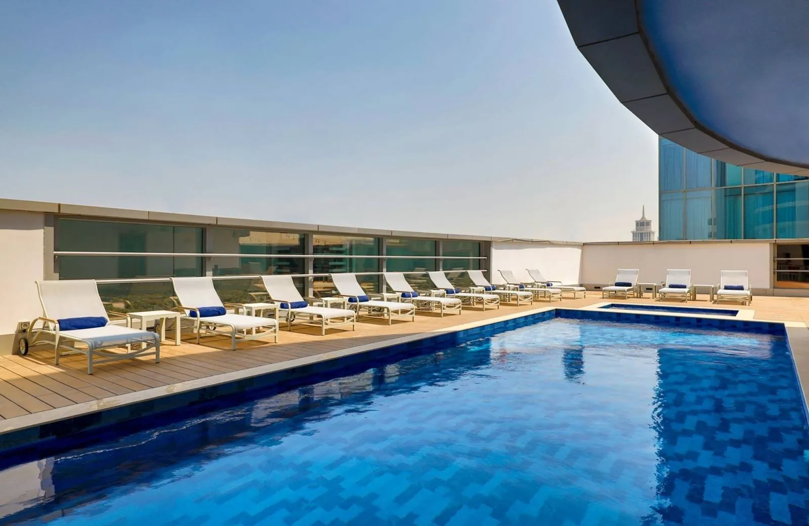Residence Inn by Marriott Sheikh Zayed Road, Dubai 4*