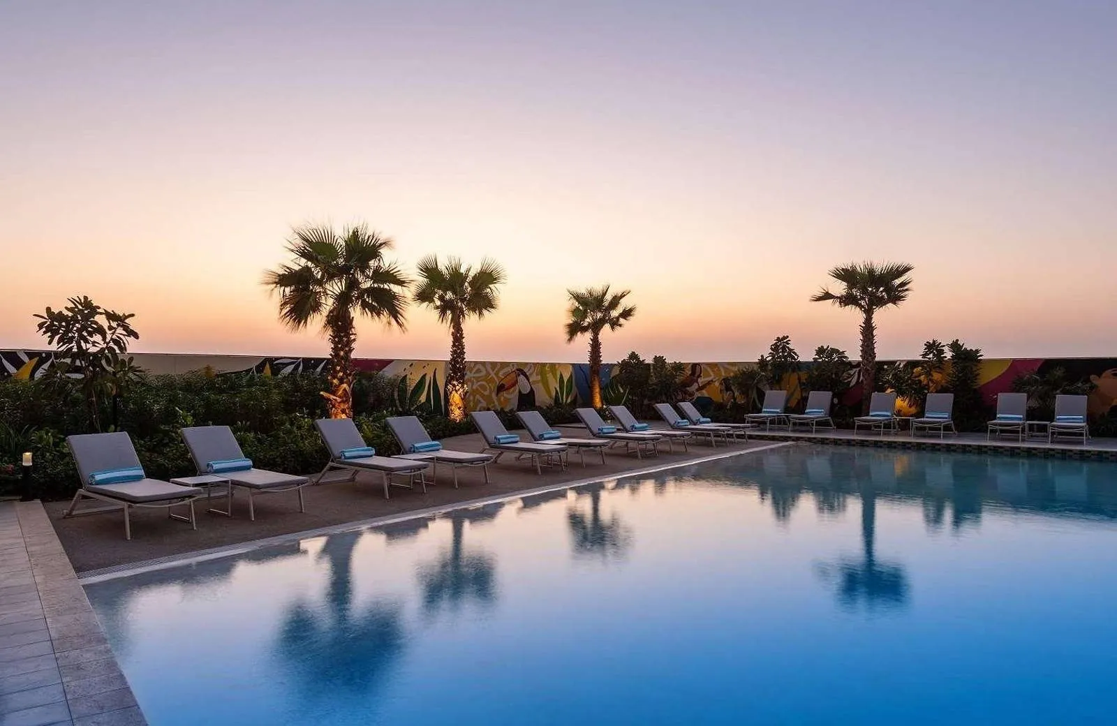 DAMAC Maison Aykon City Dubai 4*