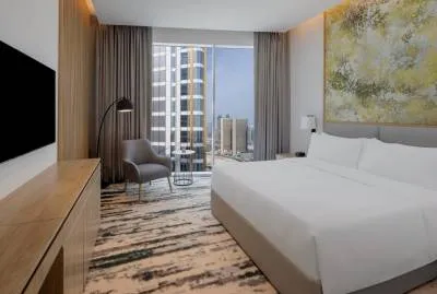 Holiday Inn Dubai Business Bay 4*