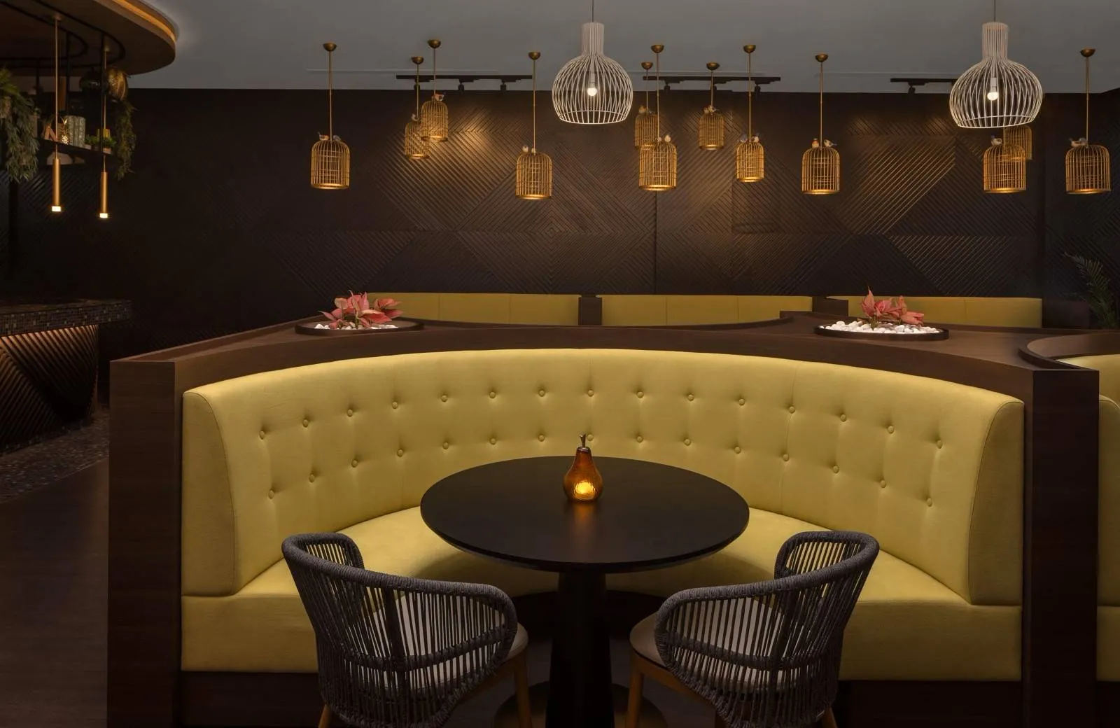 Holiday Inn Dubai Business Bay 4*