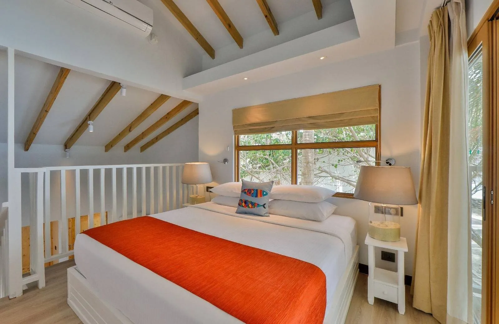 Cinnamon Dhonveli Maldives 4*