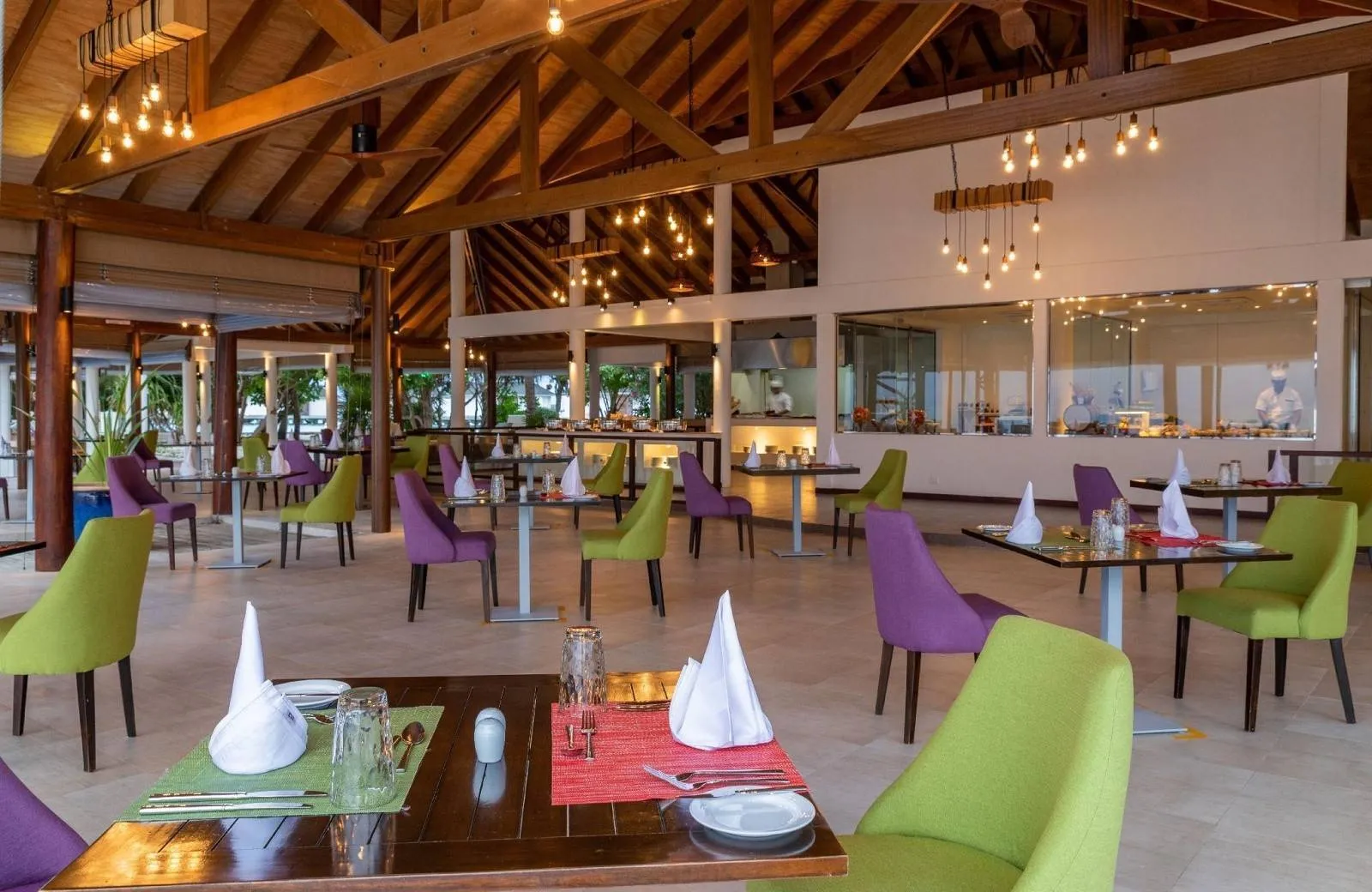 Cinnamon Dhonveli Maldives 4*