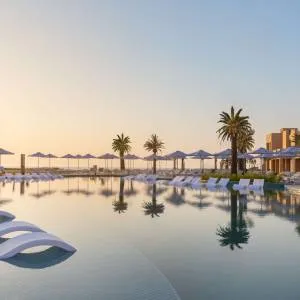 Sofitel Al Hamra Beach Resort 5*