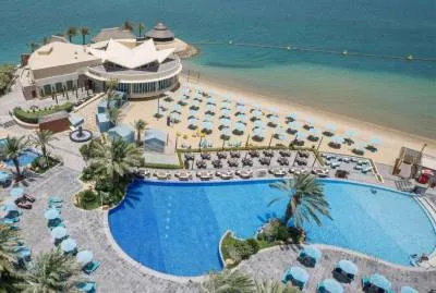 Hilton Doha 5*