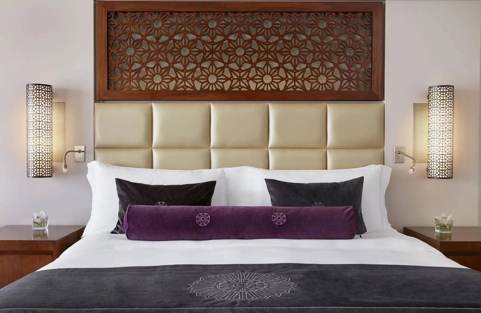 InterContinental Doha Beach & Spa 5*