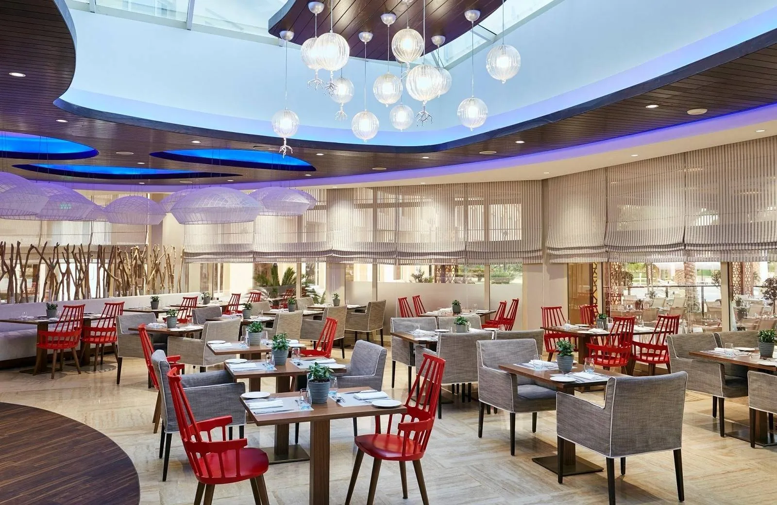 InterContinental Doha Beach & Spa 5*