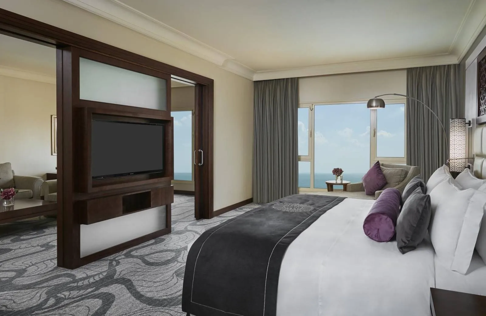 InterContinental Doha Beach & Spa 5*