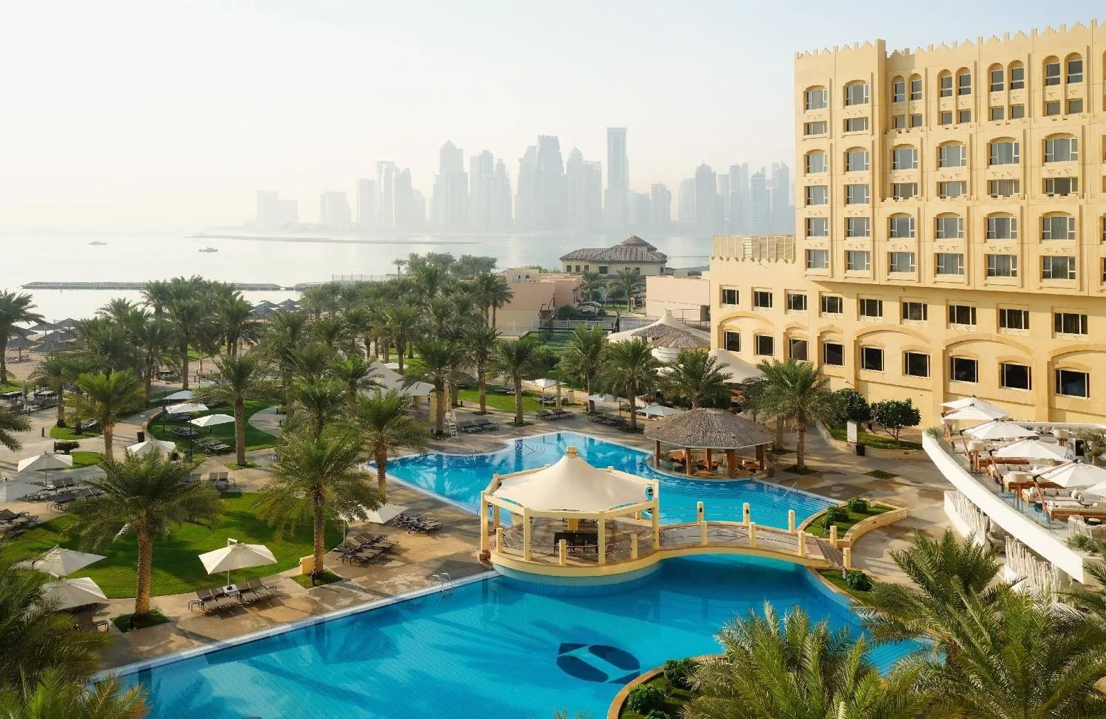 InterContinental Doha Beach & Spa 5*