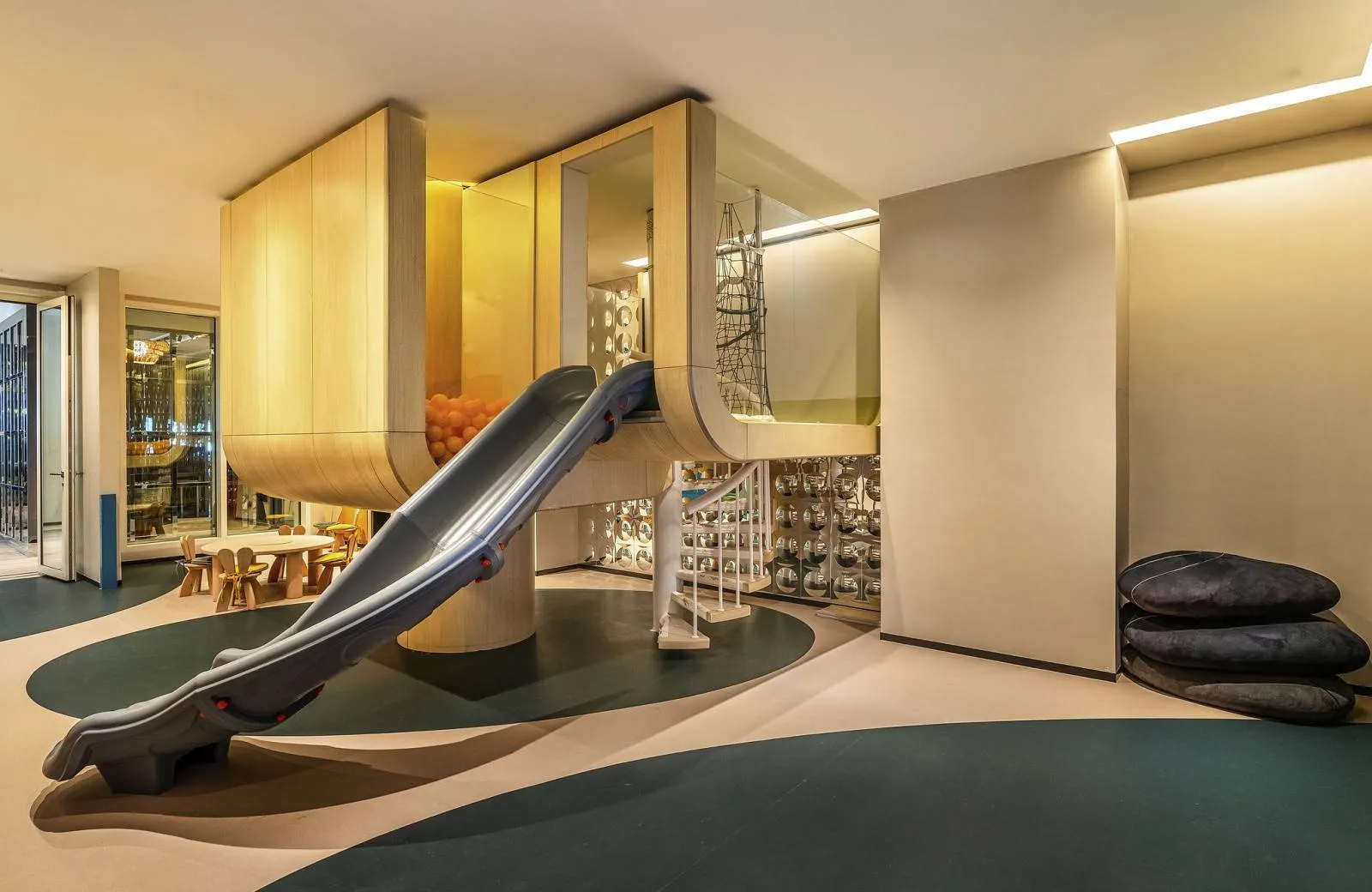 Rixos Gulf Hotel Doha  5*