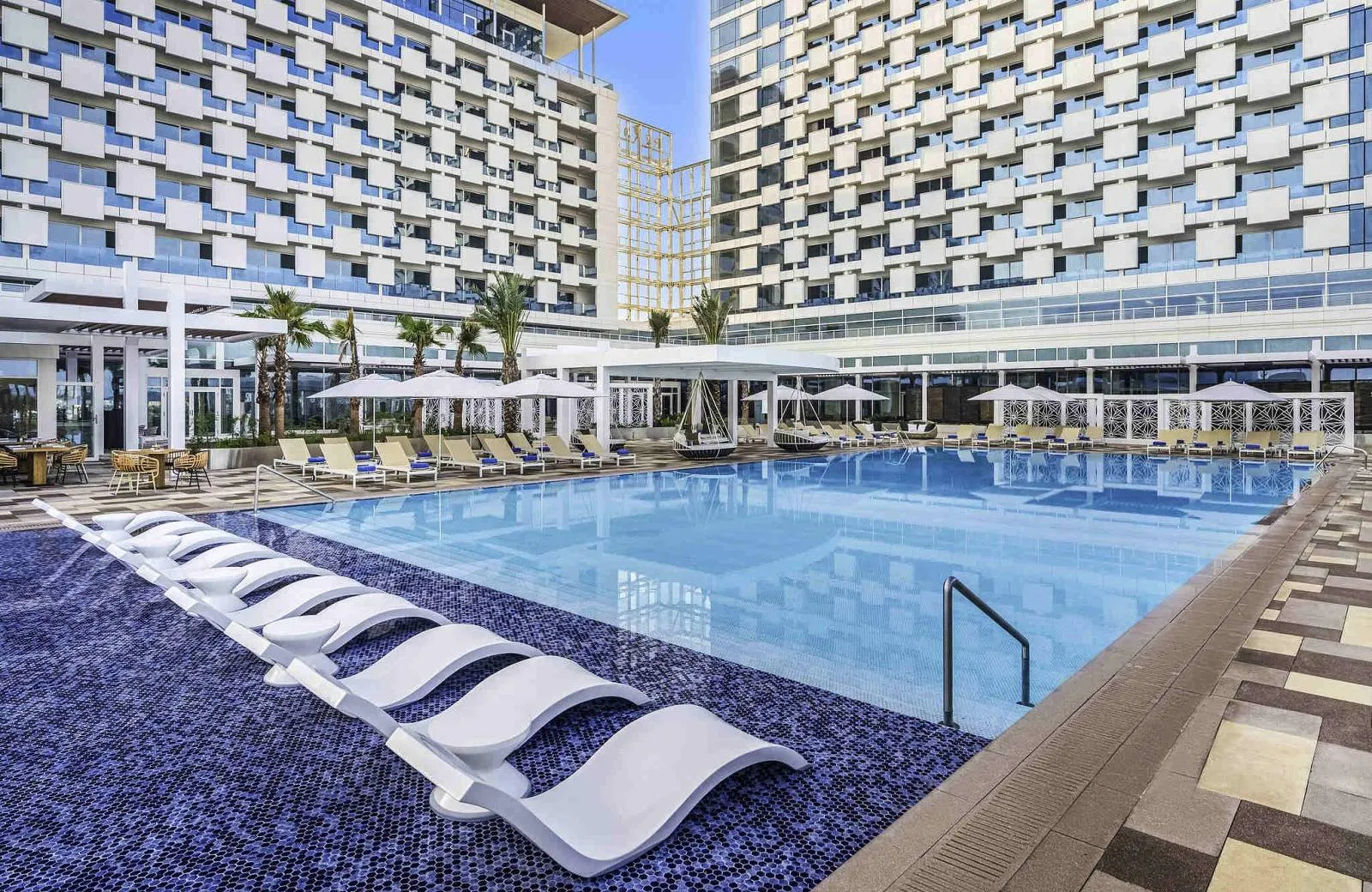 Rixos Gulf Hotel Doha  5*