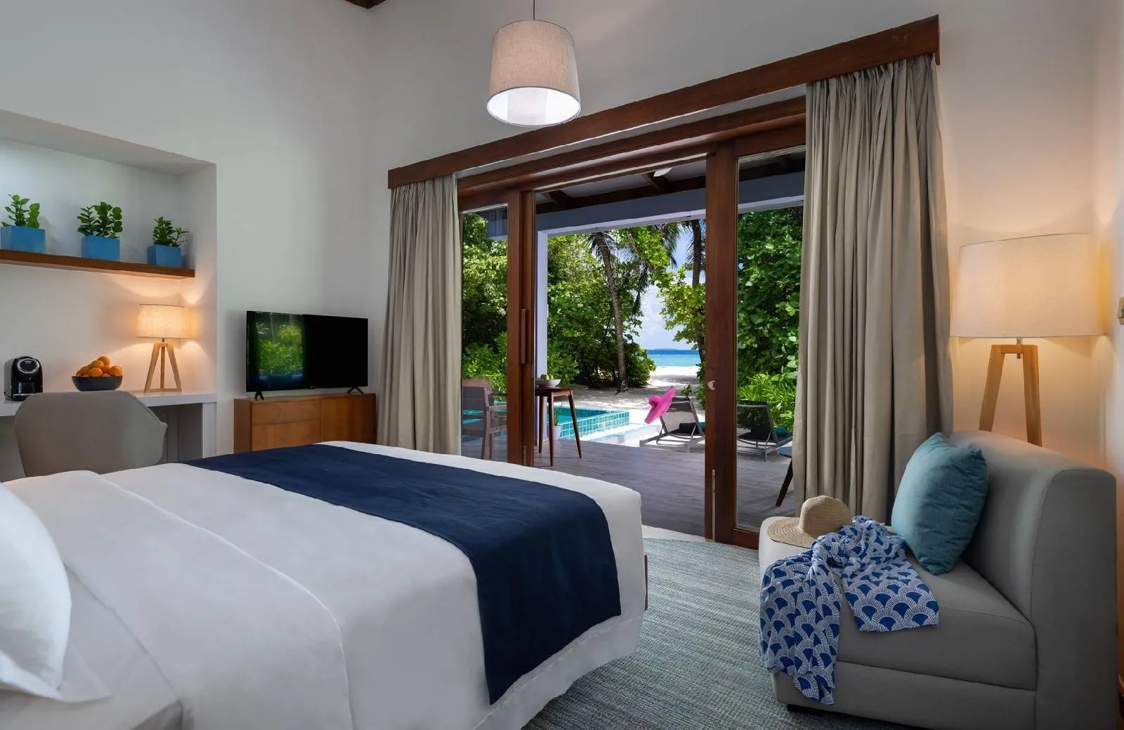 Ifuru Island Maldives 5*