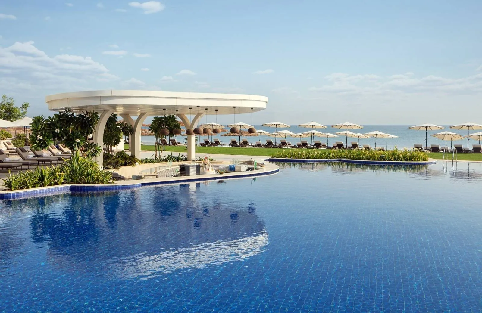 The St. Regis Al Mouj Muscat Resort 5*