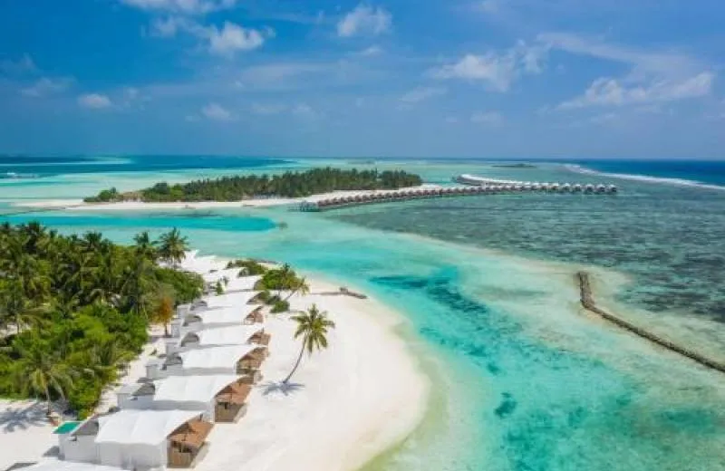 Cinnamon Hakuraa Huraa Maldives 4*
