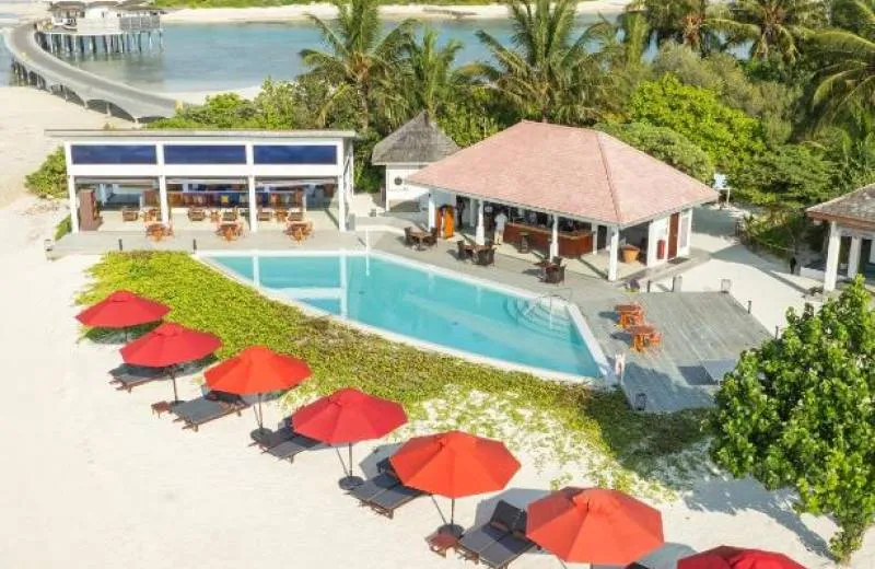 Cinnamon Hakuraa Huraa Maldives 4*