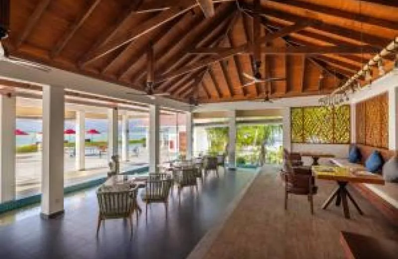 Cinnamon Hakuraa Huraa Maldives 4*