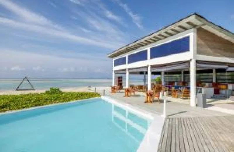 Cinnamon Hakuraa Huraa Maldives 4*