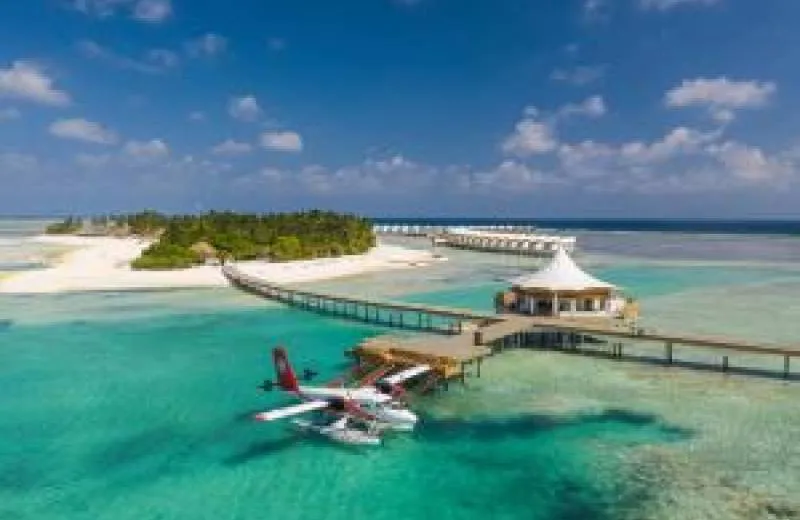 Cinnamon Hakuraa Huraa Maldives 4*