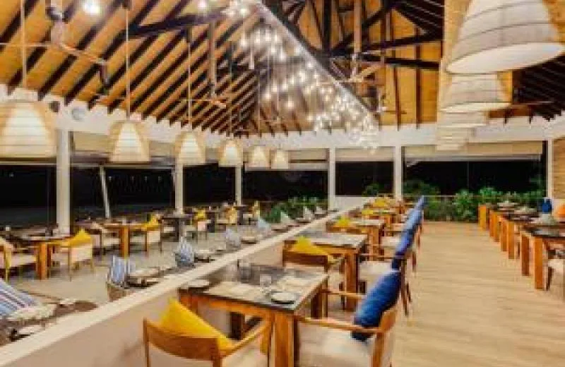 Cinnamon Hakuraa Huraa Maldives 4*