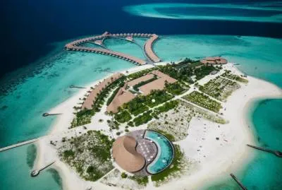 Cinnamon Velifushi Maldives 4*
