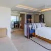 Avani+ Fares Maldives Resort 5*