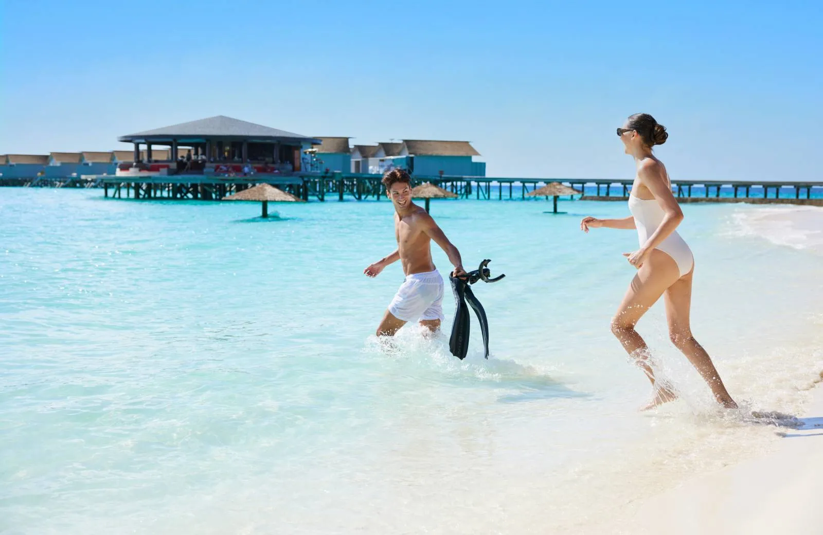Centara Ras Fushi Resort & Spa Maldives 4*