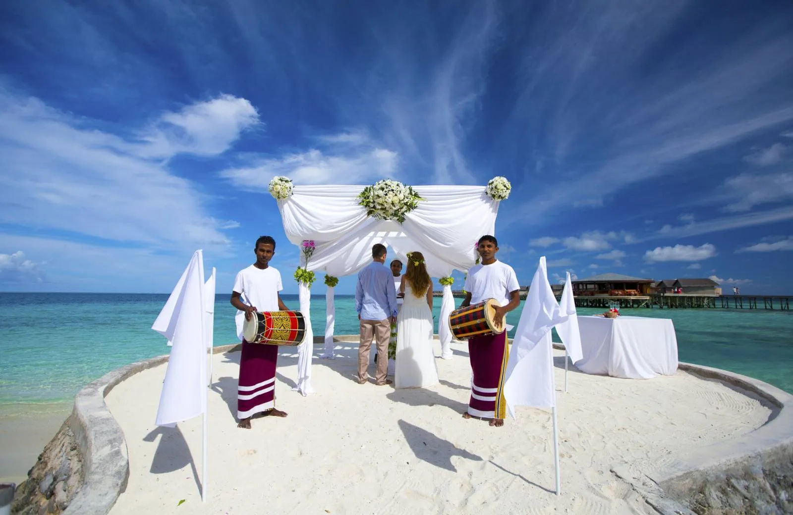 Centara Ras Fushi Resort & Spa Maldives 4*