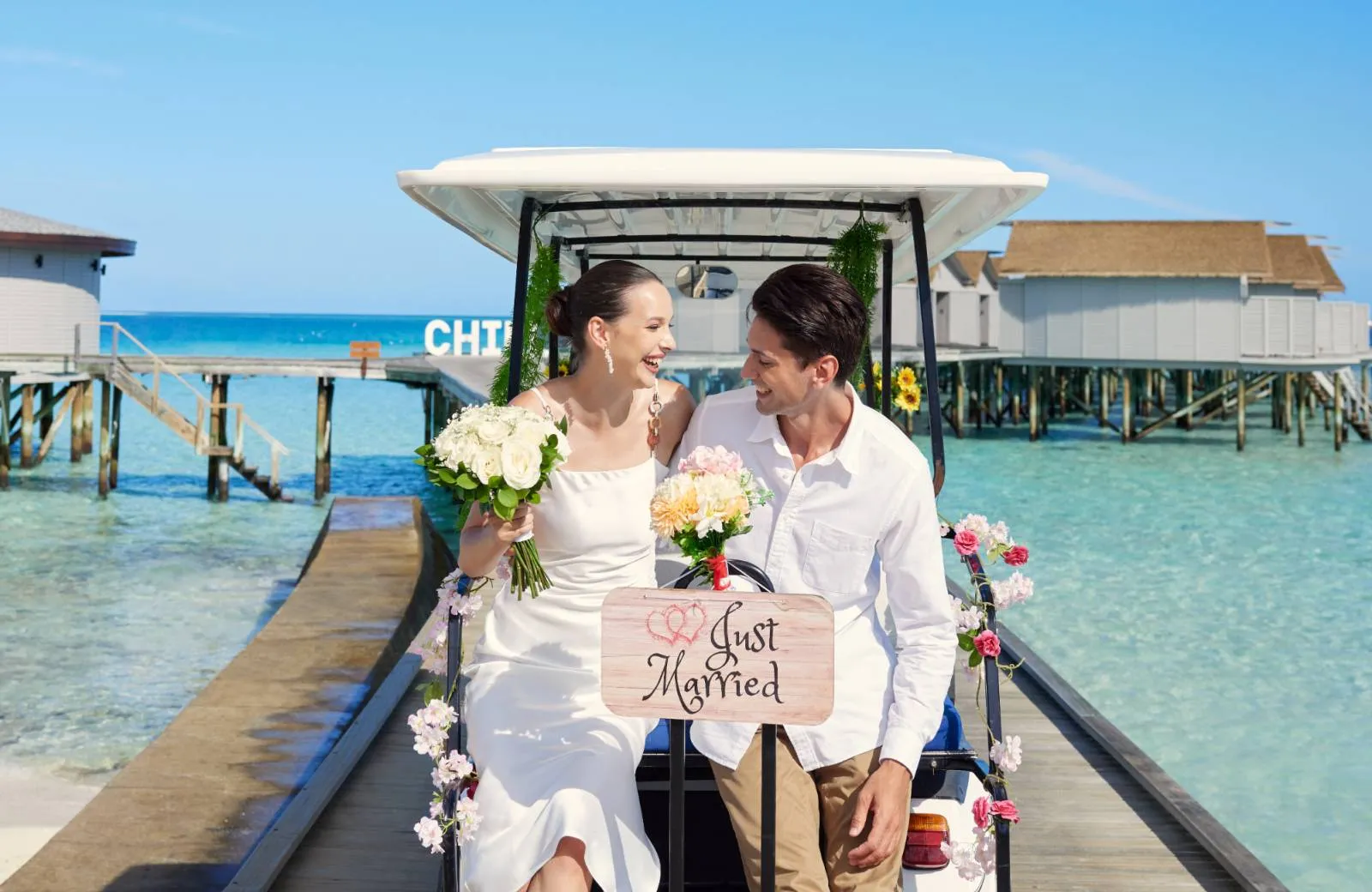 Centara Ras Fushi Resort & Spa Maldives 4*