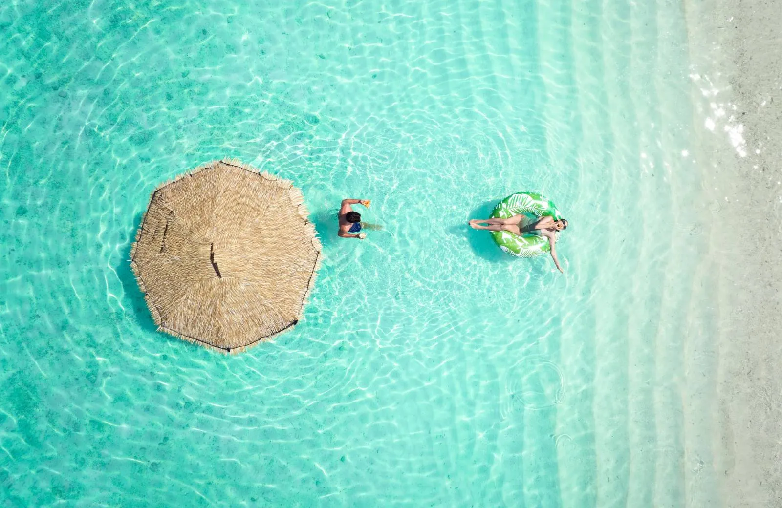 Centara Ras Fushi Resort & Spa Maldives 4*