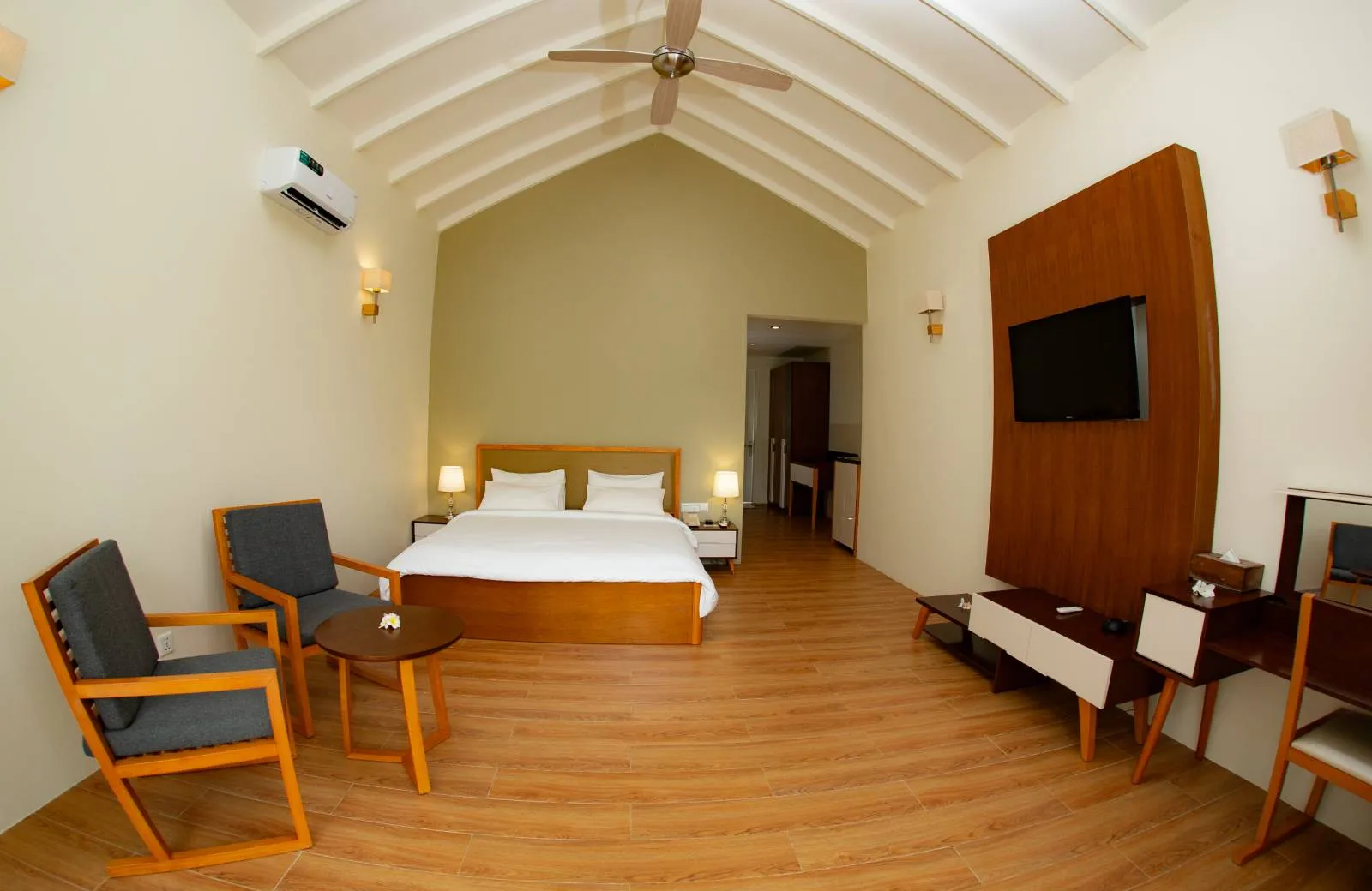 Hondaafushi Island Resort 4*