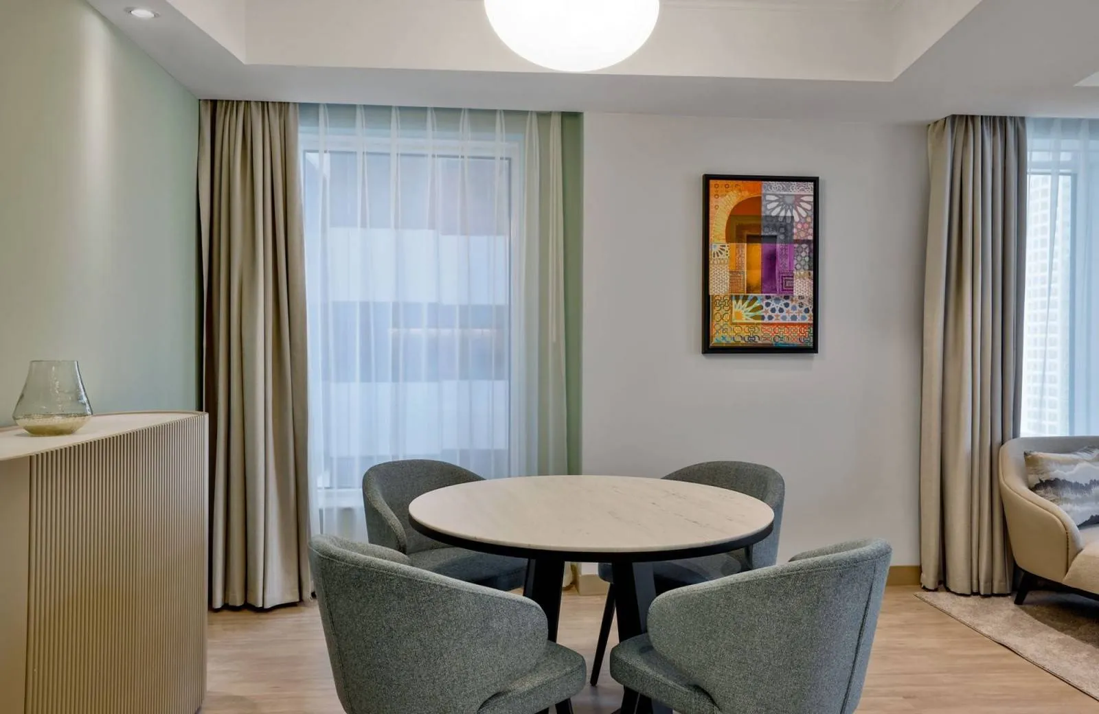 Residence Inn by Marriott Sheikh Zayed Road, Dubai 4*