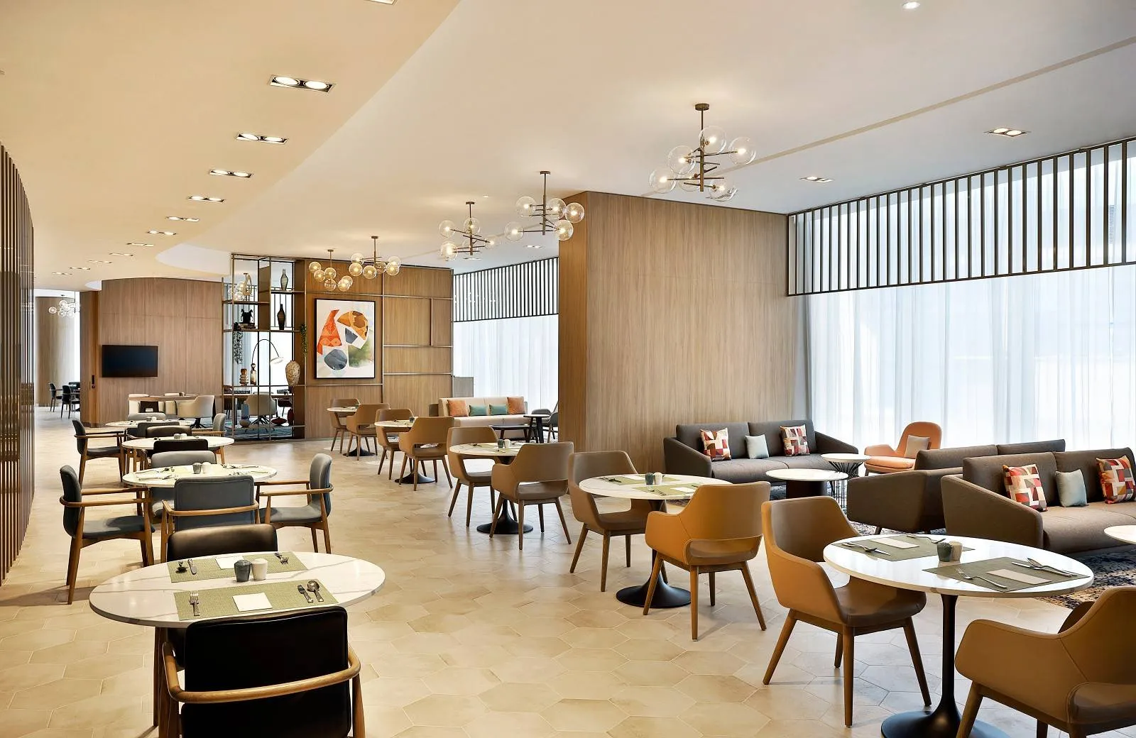 Hilton Garden Inn Dubai Business Bay 4*