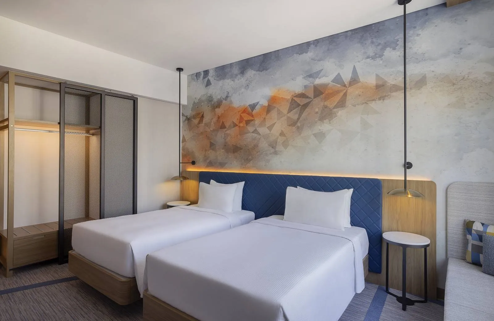 Hilton Garden Inn Dubai Business Bay 4*