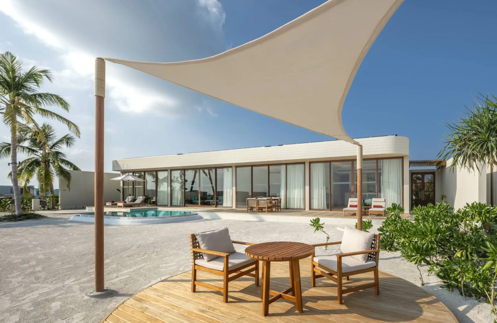 Centara Grand Lagoon Maldives 5*