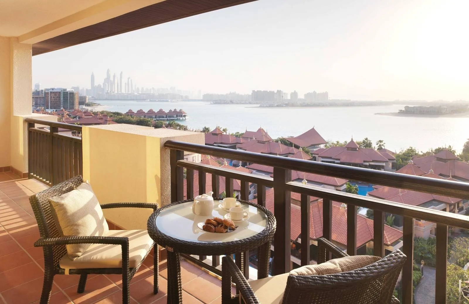 Anantara The Palm Dubai Resort 5*
