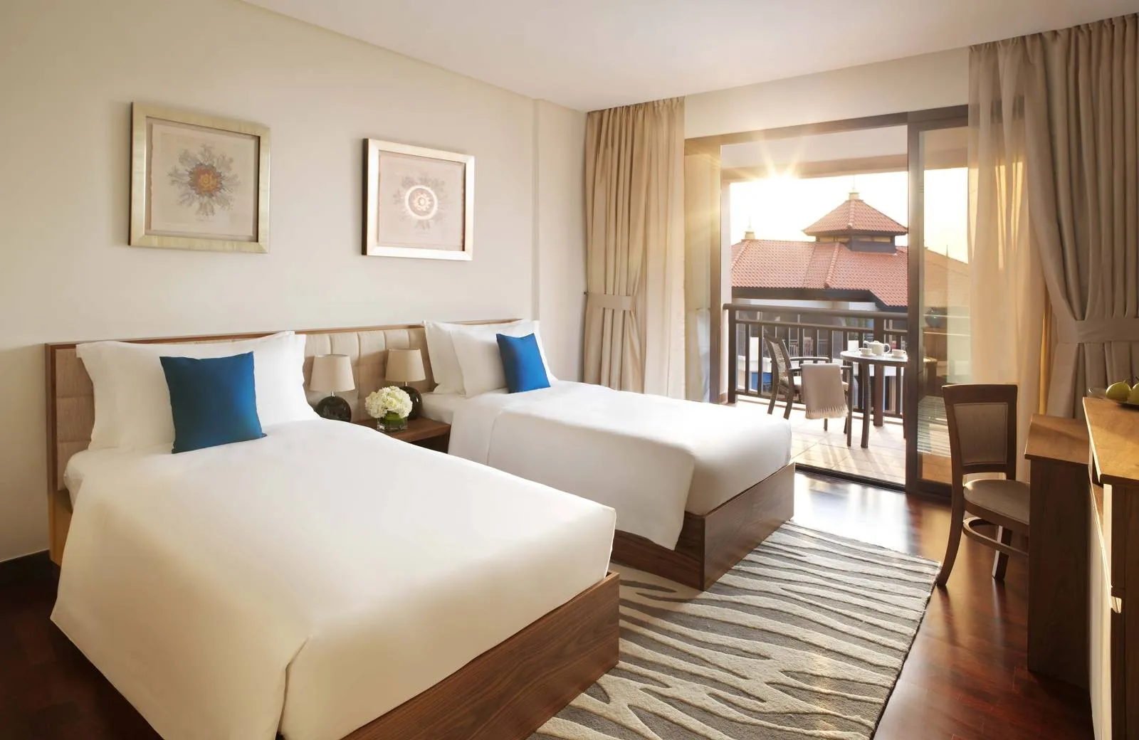 Anantara The Palm Dubai Resort 5*